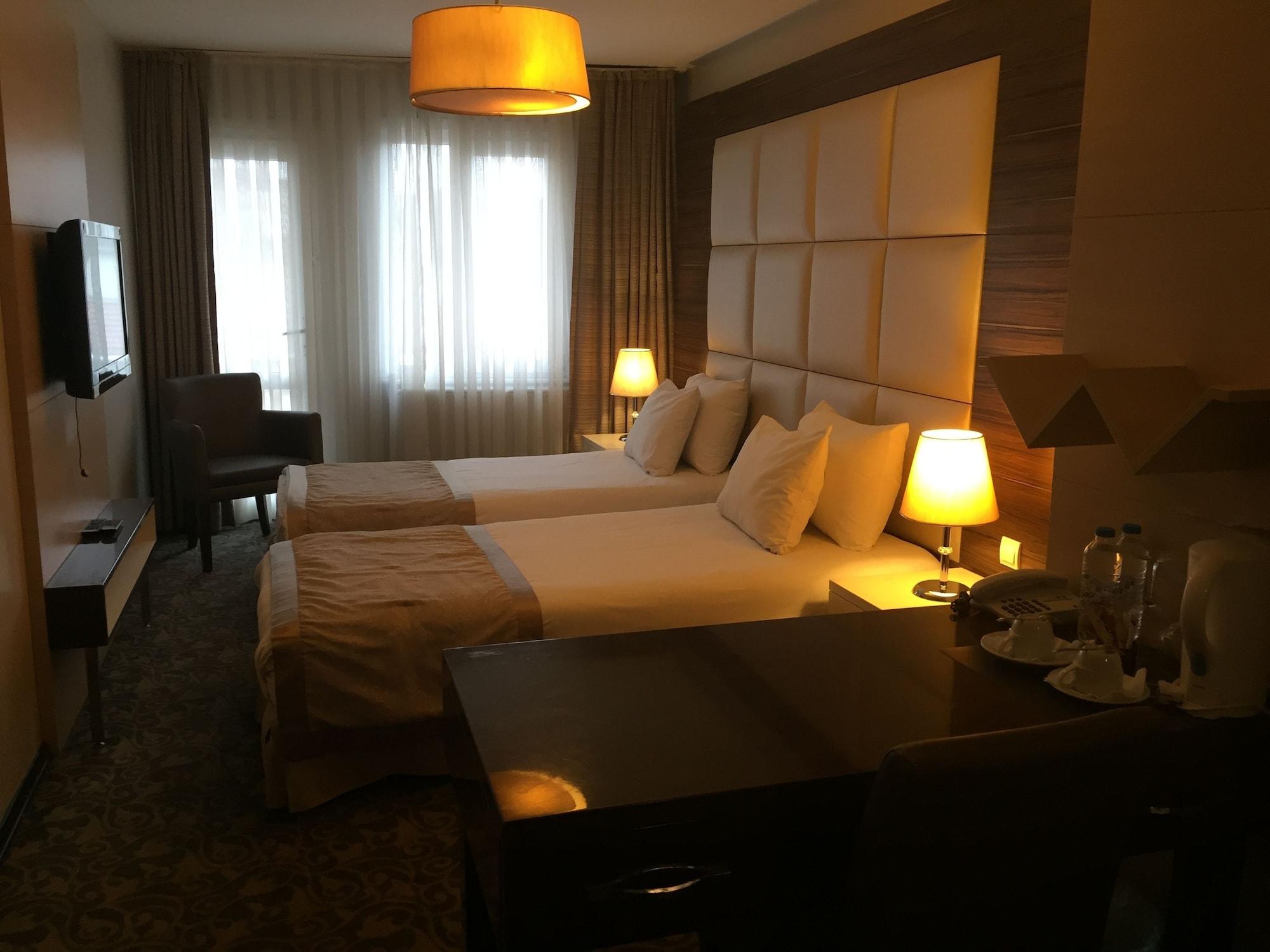 Derpa Hotel Isztambul Kültér fotó